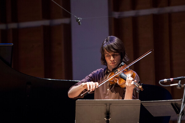 Owen Pallett - Photo by David Andrako