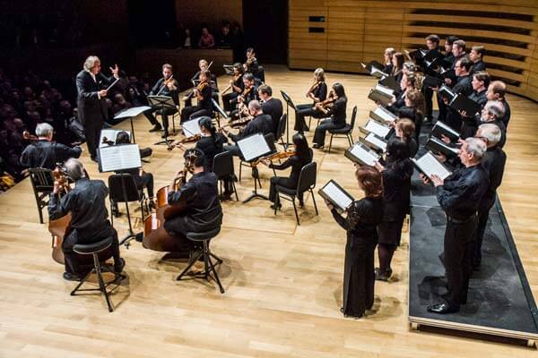 Tonu Kaljuste conducts the Virtuoso String Orchestra and Choir 21at Soundstreams (photo credit: Trevor Haldenby)