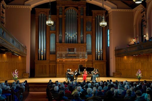 Imani Winds and pianist Gilbert Kalish at Finney Chapel, Oberlin College (photo credit: Walter Novak)