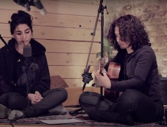 Video Premiere: “Diya Hai” Performed by Arooj Aftab and Badi Assad