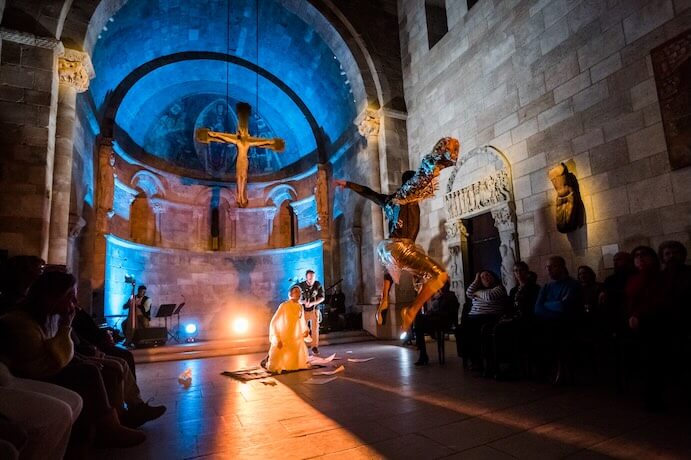 Primero Sueño at The Cloisters -- Photo by Jill Steinberg